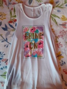 Tank Top size XL/XG (14-16). brand Faded glory